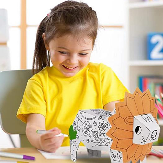 Cal é a importancia de animar aos nenos a xogar con xoguetes educativos de bricolaxe?